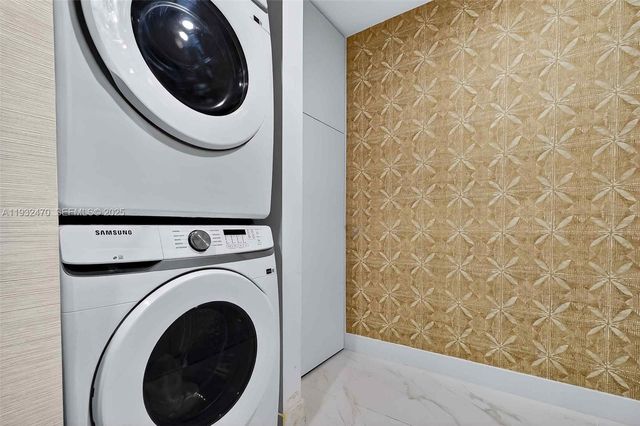 700 NE 24th St 3007, Miami, FL 33137