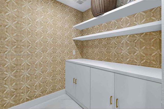 700 NE 24th St 3007, Miami, FL 33137