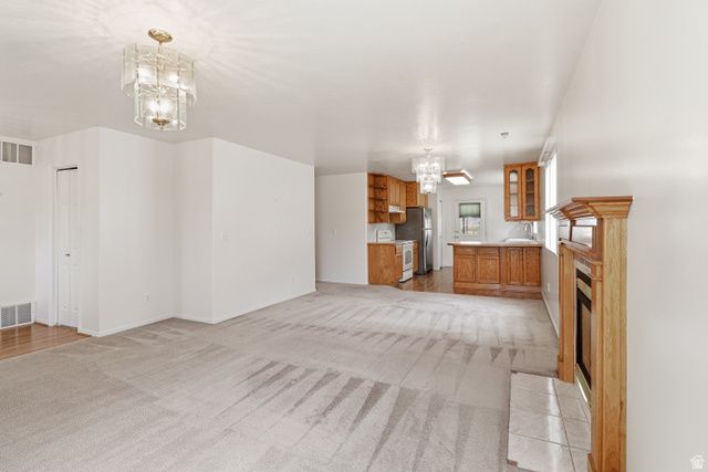 5078 S 3425 W, Roy, UT 84067