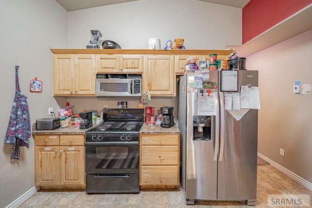 1214 N Cornerstone Drive, Idaho Falls, ID 83401