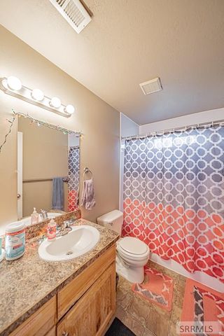 1214 N Cornerstone Drive, Idaho Falls, ID 83401