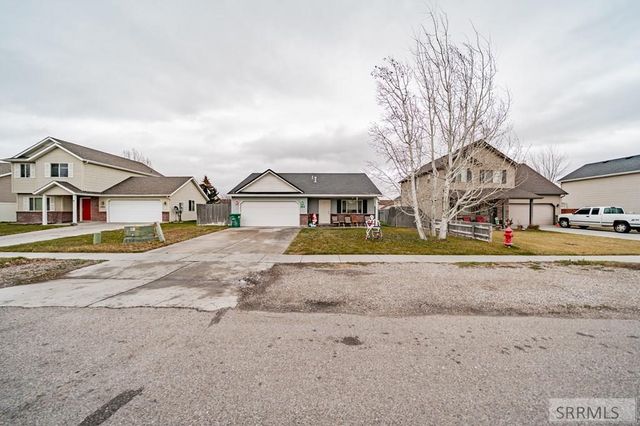 1214 N Cornerstone Drive, Idaho Falls, ID 83401