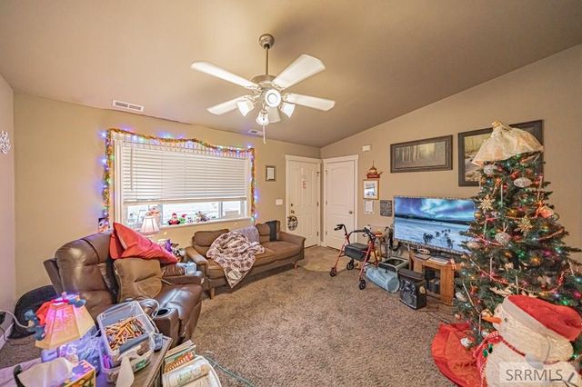 1214 N Cornerstone Drive, Idaho Falls, ID 83401