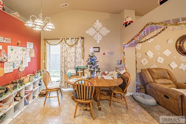 1214 N Cornerstone Drive, Idaho Falls, ID 83401