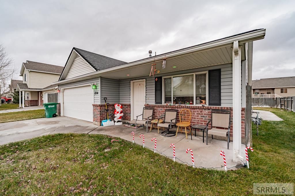 1214 N Cornerstone Drive, Idaho Falls, ID 83401