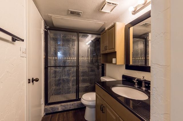 5728 Pearce Street, The Colony, TX 75056