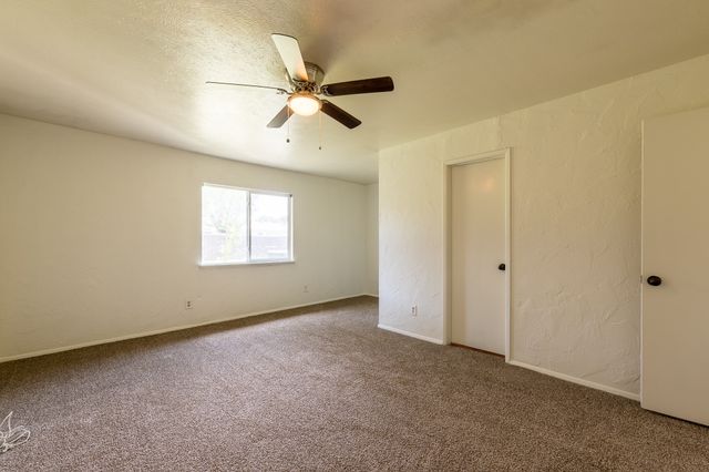 5728 Pearce Street, The Colony, TX 75056