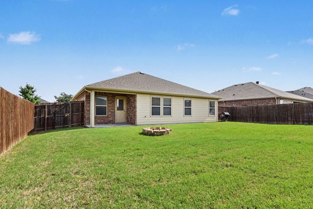 503 Plum Drive, Nevada, TX 75173