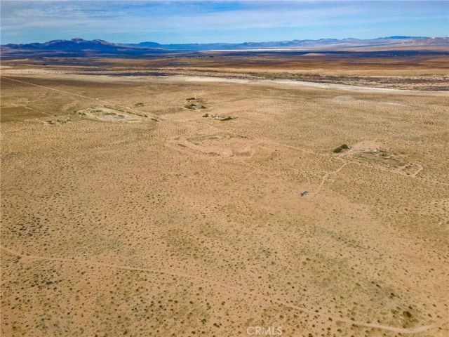 123 Bobcat Lane, Newberry Springs, CA 92365