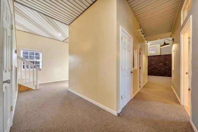 777 Mountain Pass RD, Blue Ridge, VA 24064
