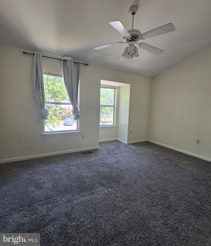 15318 GUNSMITH TER, Woodbridge, VA 22191