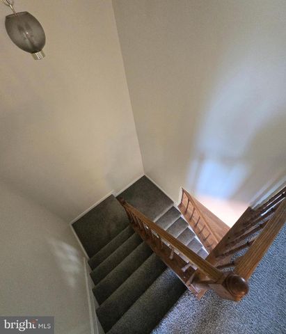 15318 GUNSMITH TER, Woodbridge, VA 22191