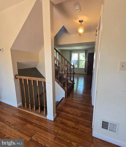 15318 GUNSMITH TER, Woodbridge, VA 22191
