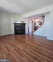 15318 GUNSMITH TER, Woodbridge, VA 22191