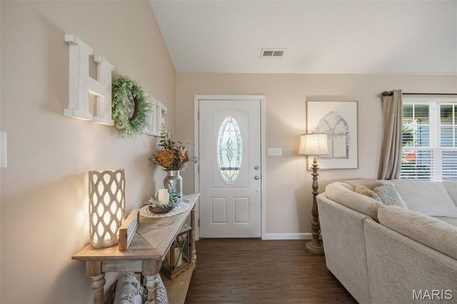 1004 Wolf Creek Drive, Farmington, MO 63640