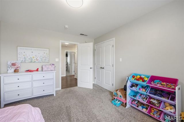 1004 Wolf Creek Drive, Farmington, MO 63640