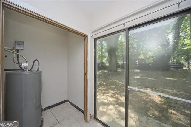 2421 Spring Garden Drive SW, Atlanta, GA 30315