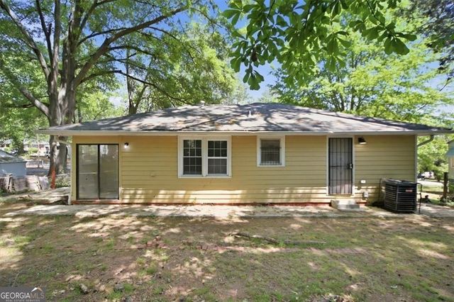 2421 Spring Garden Drive SW, Atlanta, GA 30315