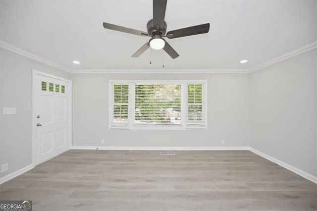 2421 Spring Garden Drive SW, Atlanta, GA 30315