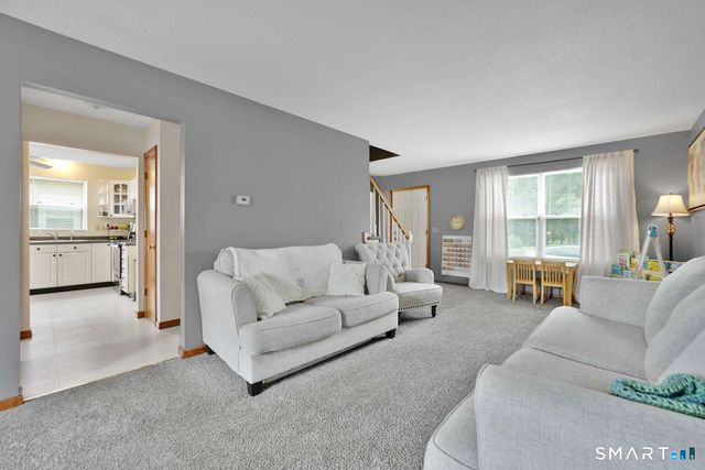 10 Summer Street, Enfield, CT 06082