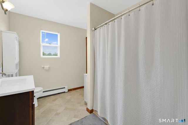 10 Summer Street, Enfield, CT 06082