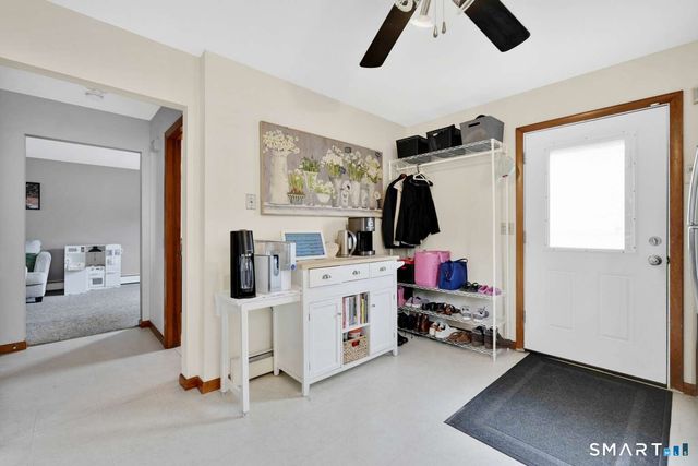 10 Summer Street, Enfield, CT 06082