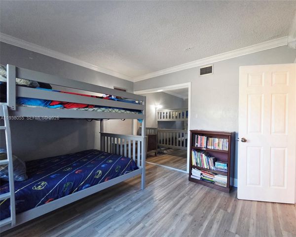 8500 NW 31st Ct 8500, Sunrise, FL 33351