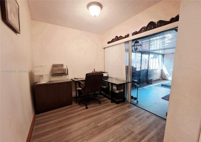 8500 NW 31st Ct 8500, Sunrise, FL 33351