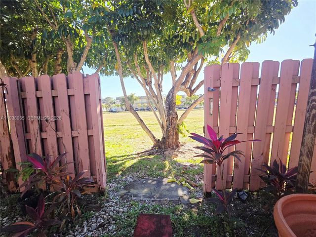 8500 NW 31st Ct 8500, Sunrise, FL 33351