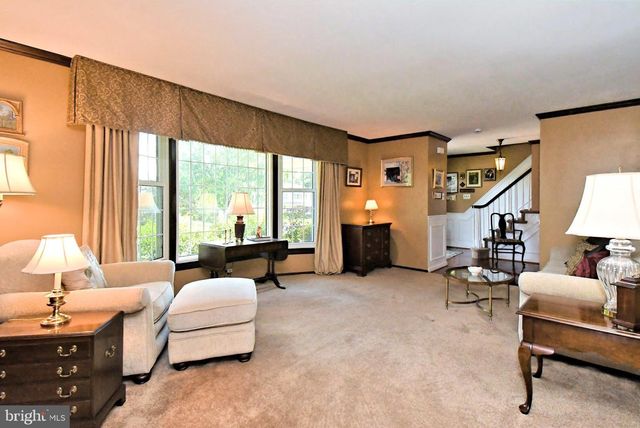 1364 MARK DR, West Chester, PA 19380