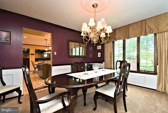 1364 MARK DR, West Chester, PA 19380