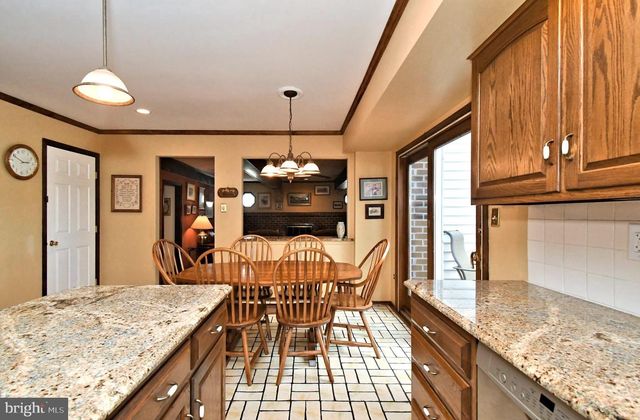 1364 MARK DR, West Chester, PA 19380