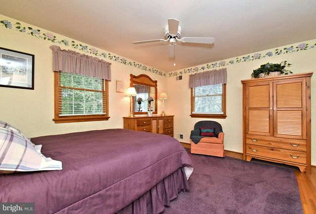 1364 MARK DR, West Chester, PA 19380