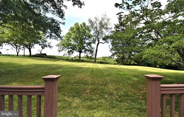 1364 MARK DR, West Chester, PA 19380