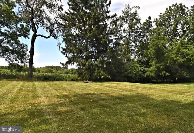 1364 MARK DR, West Chester, PA 19380
