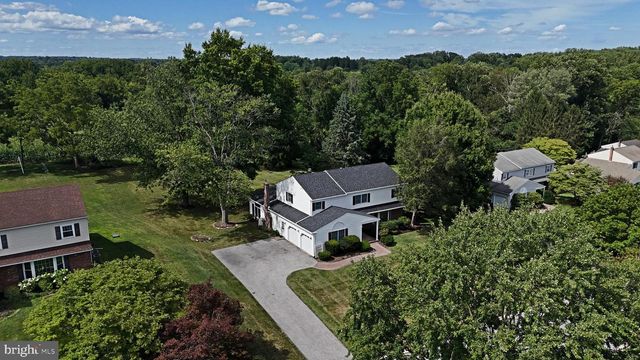 1364 MARK DR, West Chester, PA 19380