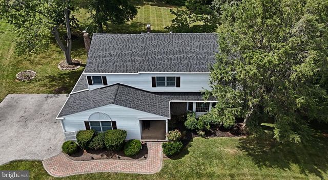 1364 MARK DR, West Chester, PA 19380