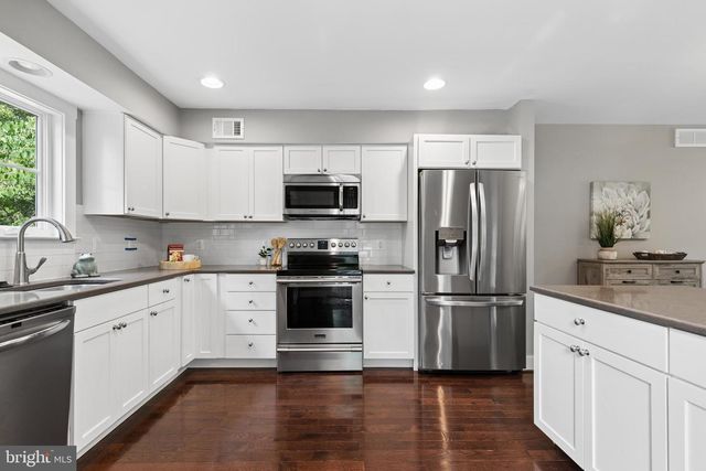738 DILL RD, Severna Park, MD 21146