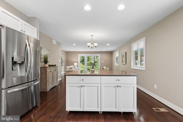 738 DILL RD, Severna Park, MD 21146