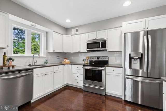 738 DILL RD, Severna Park, MD 21146