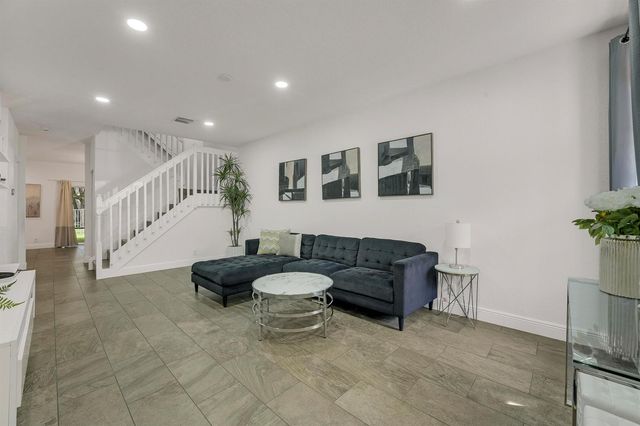 323 Spruce Street 323, Boynton Beach, FL 33426