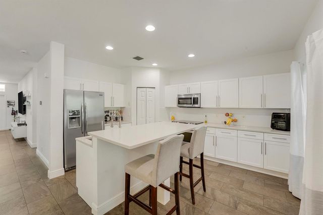 323 Spruce Street 323, Boynton Beach, FL 33426