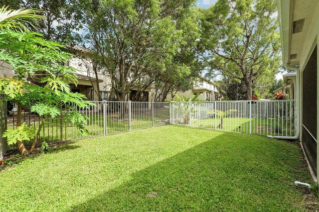 323 Spruce Street 323, Boynton Beach, FL 33426