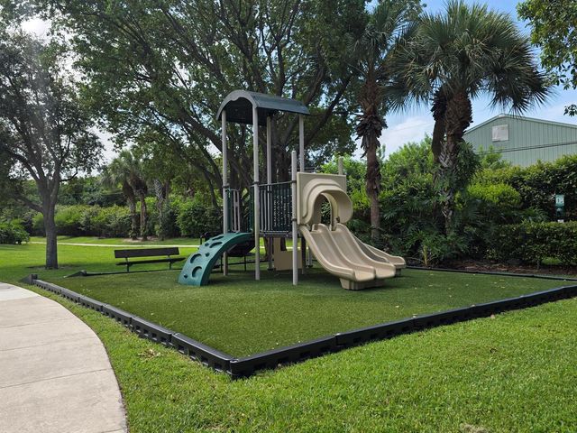 323 Spruce Street 323, Boynton Beach, FL 33426