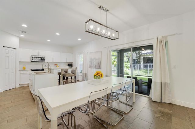 323 Spruce Street 323, Boynton Beach, FL 33426