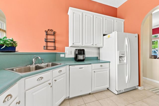 3310 Thick Branch Rd., North Myrtle Beach, SC 29582