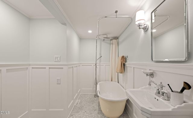 712 Dorothea Drive, Raleigh, NC 27603