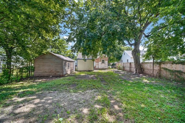 4032 2nd Avenue, Des Moines, IA 50313