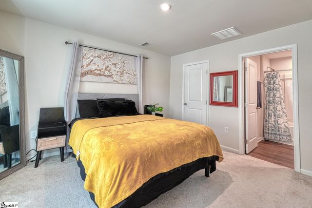 2225 Bassinger Court, Wellford, SC 29384