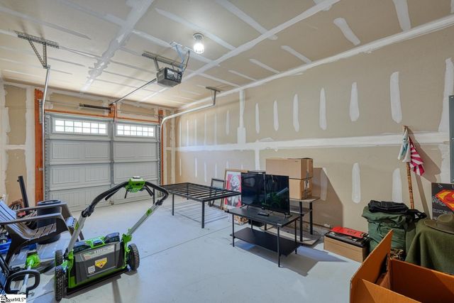 2225 Bassinger Court, Wellford, SC 29384